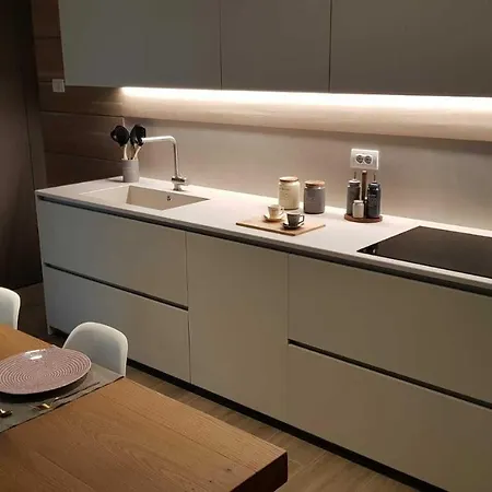 Isabella Luxury Apartment *