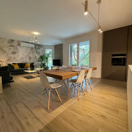 Isabella Luxury Apartment *